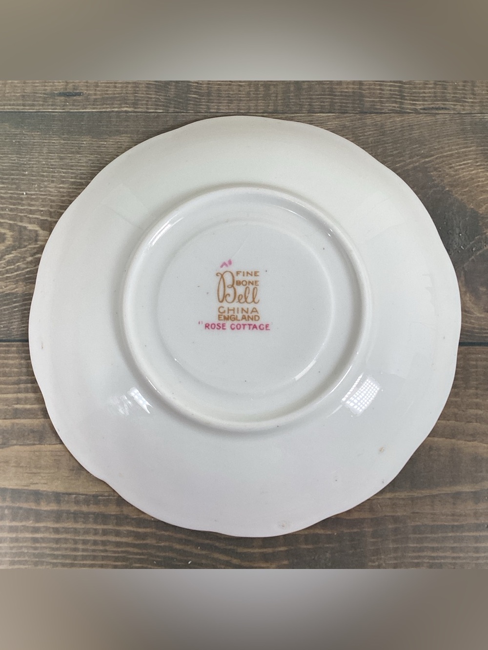 Vintage Bell Fine Bone China England ‘Rose Cottage’ Pattern Tea Cup & Saucer Set - Picture 6 of 16